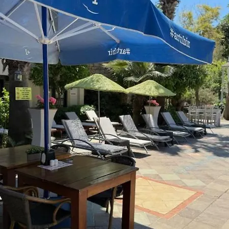 Sun Blue 3* İçmeler